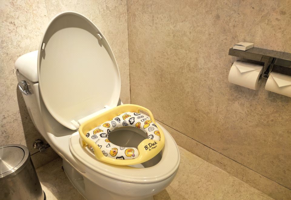 B.Duck小黃鴨親子家庭套房-益智小童積木桌