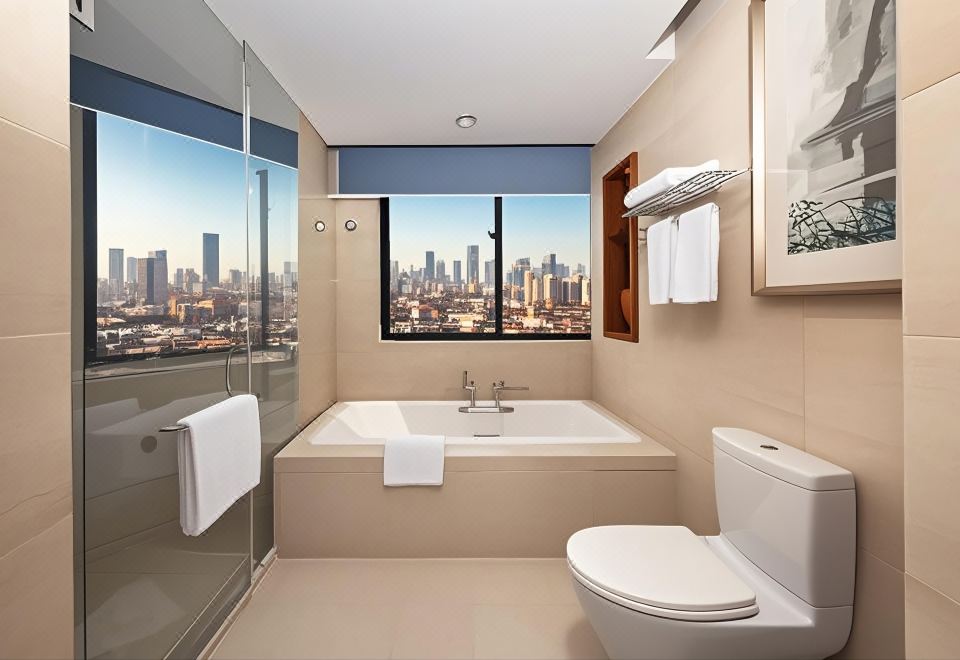 Four Points by Sheraton TaicangDeluxe Room