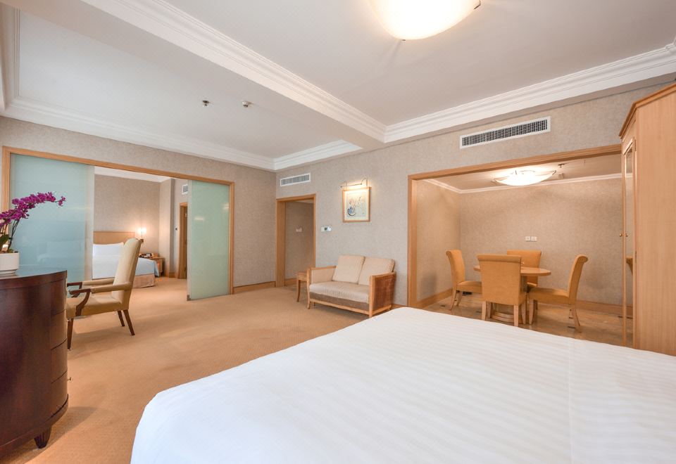 東樓豪華家庭雙臥套房（配備智能馬桶）