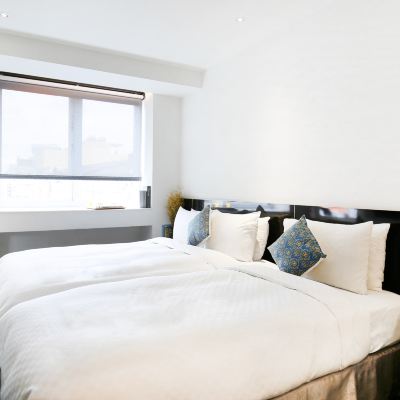 豪華三人客房 新驛旅店（臺中車站店）優惠