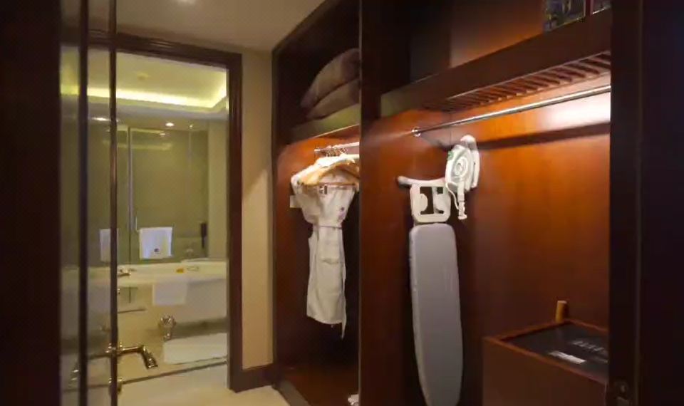 豪华城景家庭套房