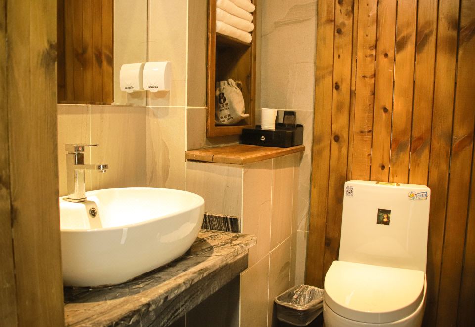 Baduli HomestayStargazing Balcony Double Room 2