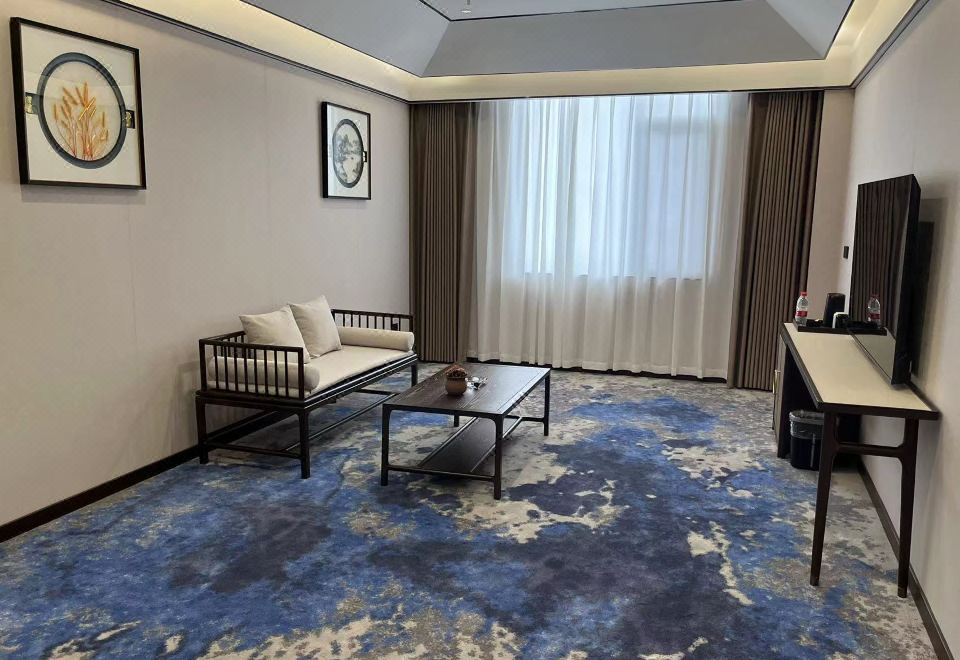 Qian Stream Grand HotelExecutive Suite