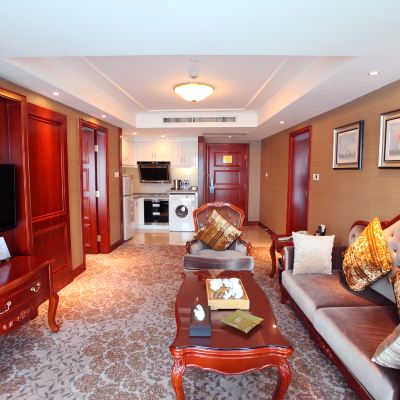 兩室一廳三床家庭套房（全屋落地窗+洗衣機+開放式廚房） 廈門京閩中心飯店優惠