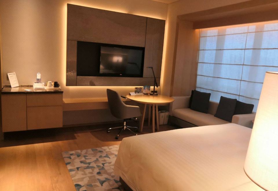 Courtyard by Marriott Shanghai HongqiaoStudio