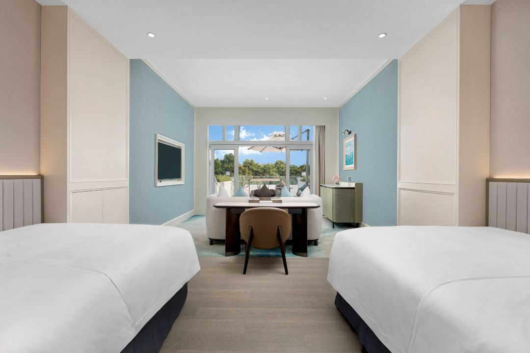 大露台精选豪华双床房