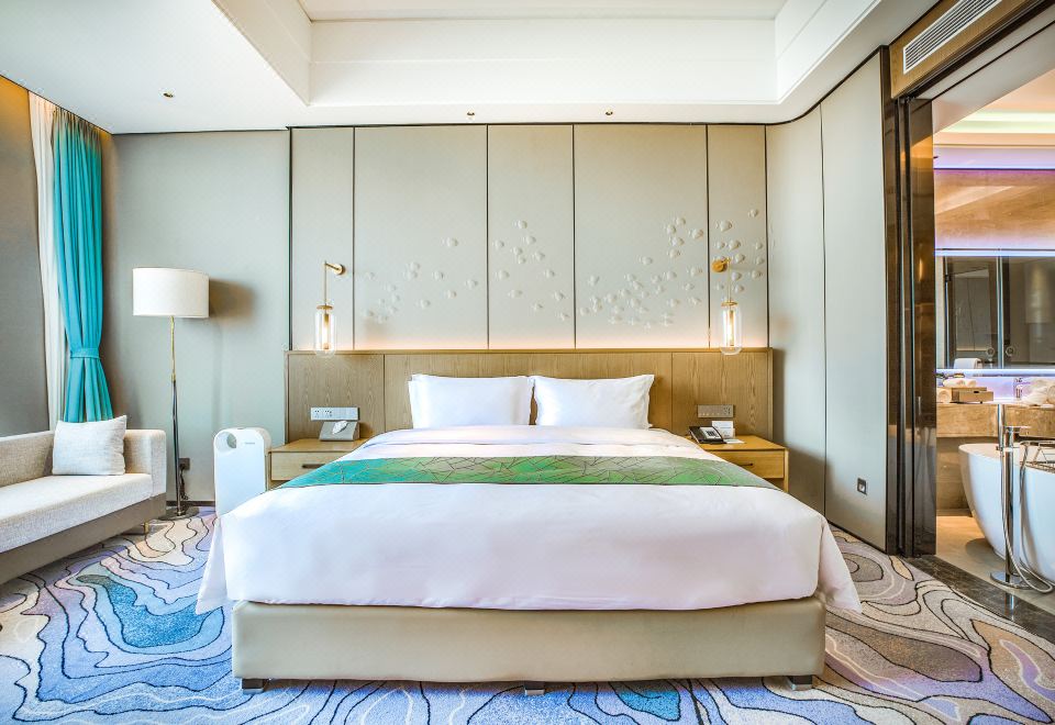 Oceantec Valley Hotel QingdaoOcean-view Executive Suite