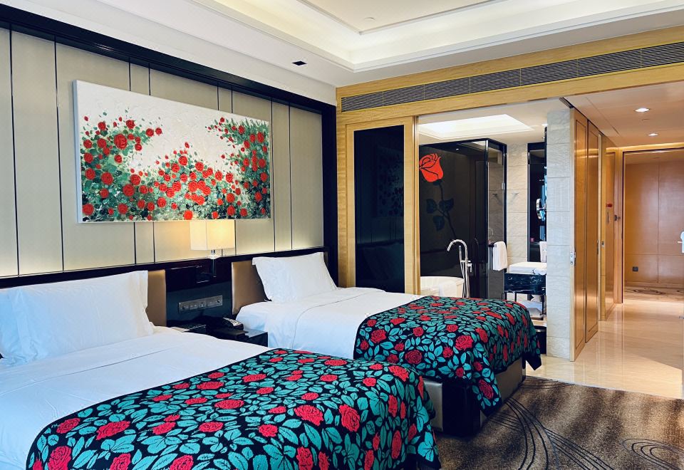 玫瑰主题行政双床房