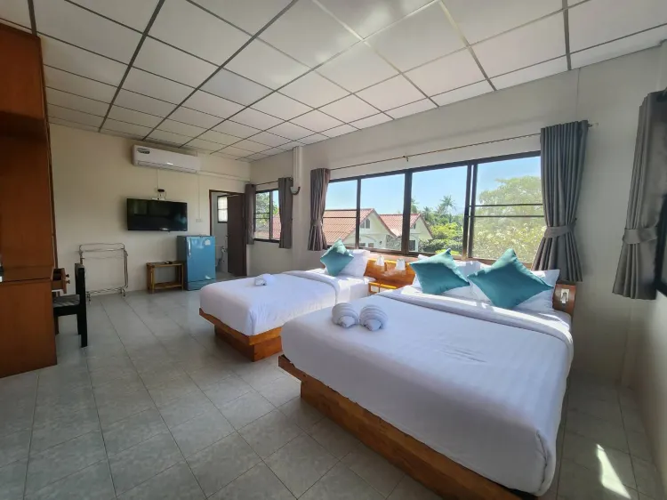 ห้องคลาสสิคสำหรับสามท่าน