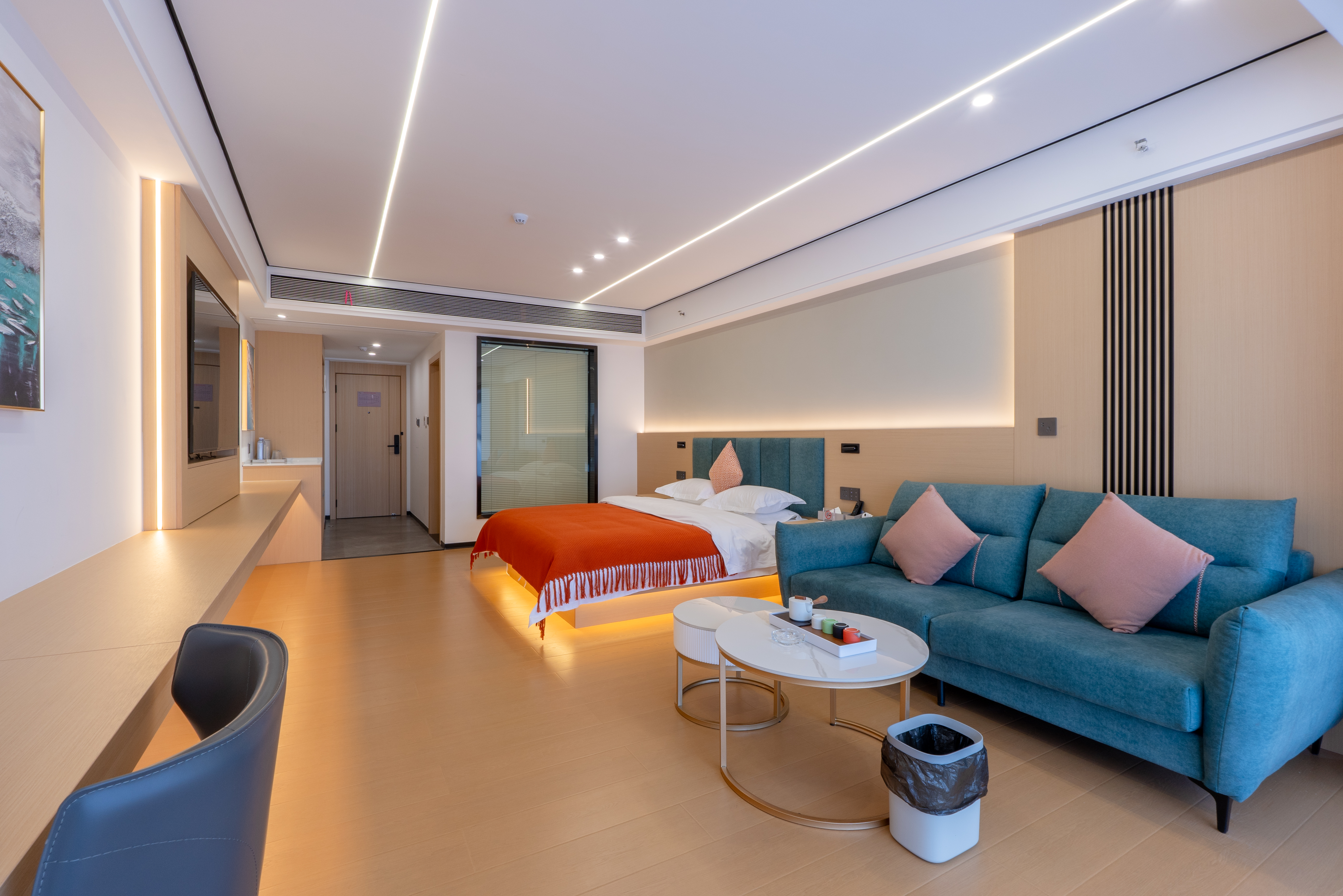 城景轻奢大床房（市井璀璨夜景+定制静眠床品+智能马桶）