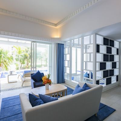 プールヴィラプレミア1F（デイベッド付） ホテルシギラミラージュ クーポン