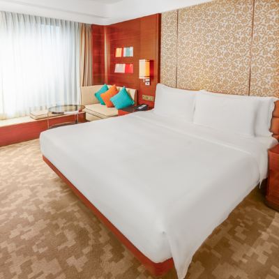 高級房-大床 澳門皇冠假日酒店優惠