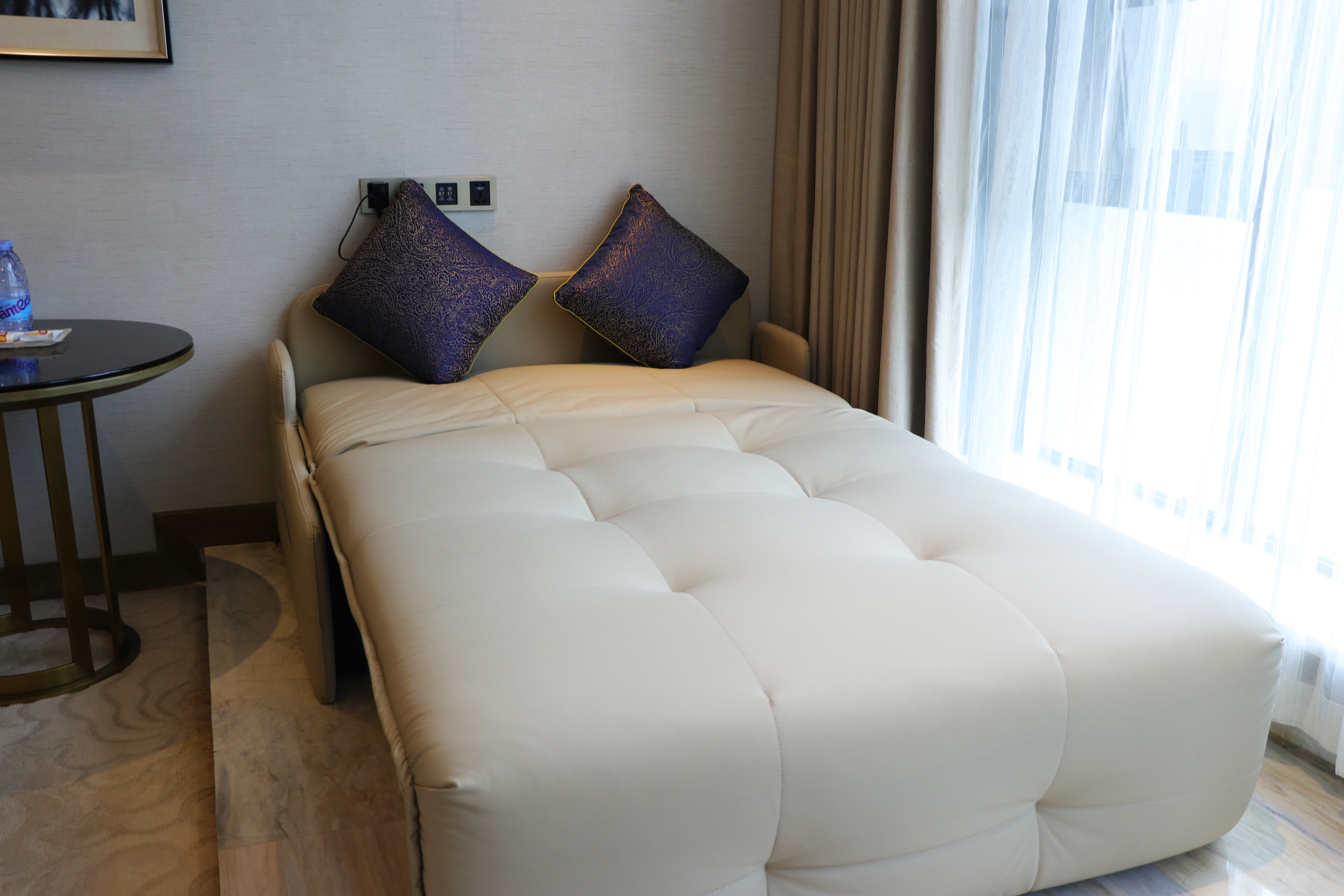 暮江影音多功能房