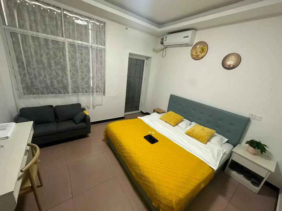 Yichun Meet College Hotel - Yichun