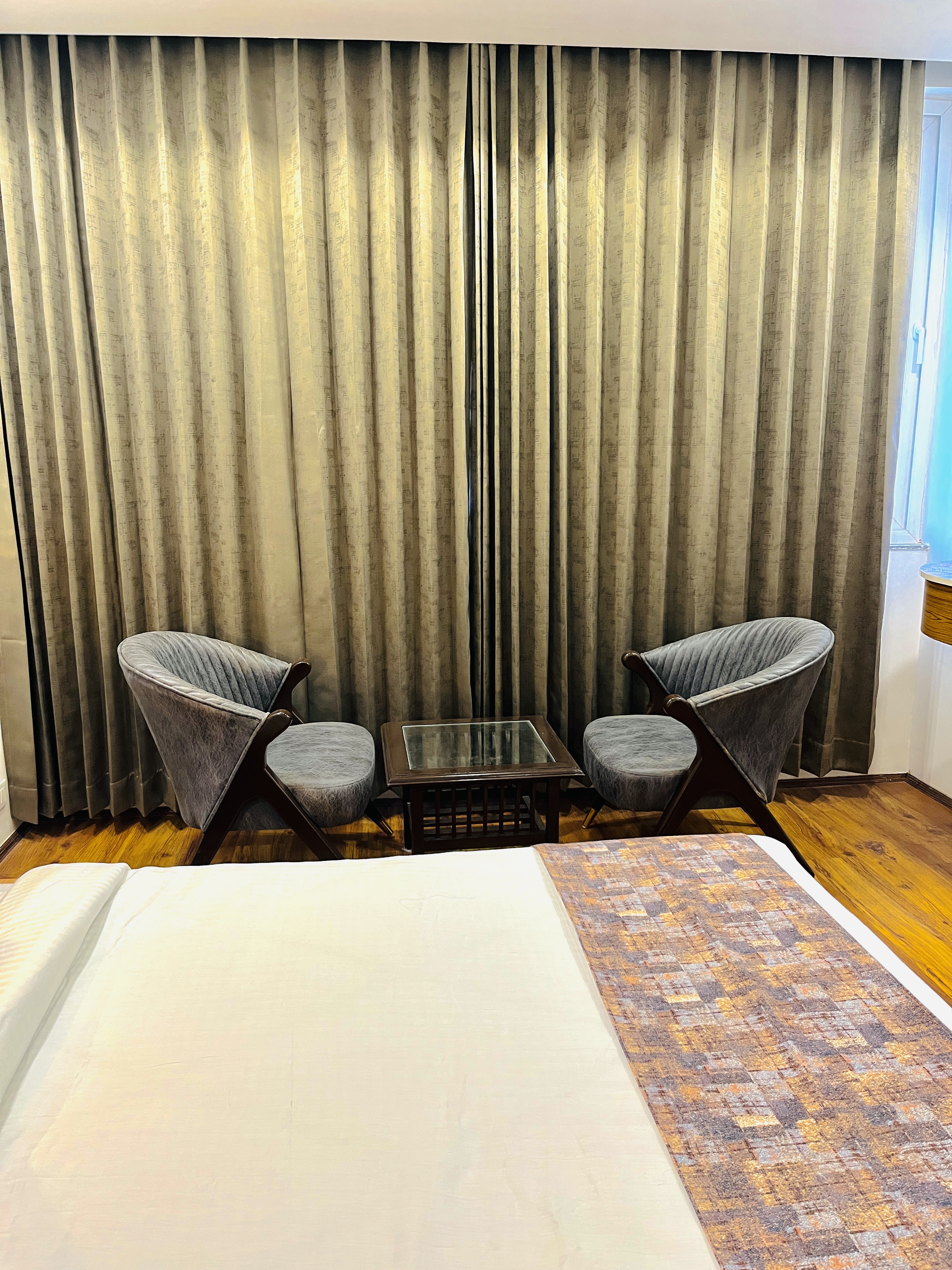 Skyview Premium With Balcony