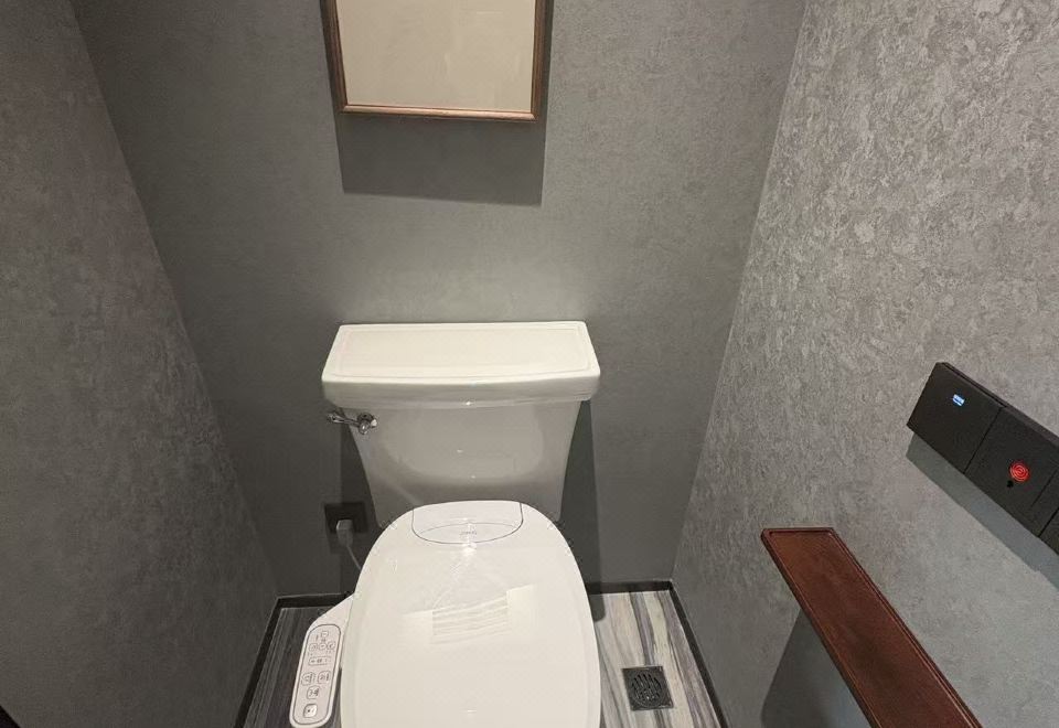 ZhouShan CaiFu HotelDeluxe Queen Room