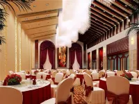 Yuexi Peninsula Resort Hotels in Honghu