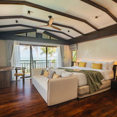 LUX 3 Bedroom Grand Beachfront Pool Villa 布吉椰島村舍度假酒店(SHA Extra Plus)優惠