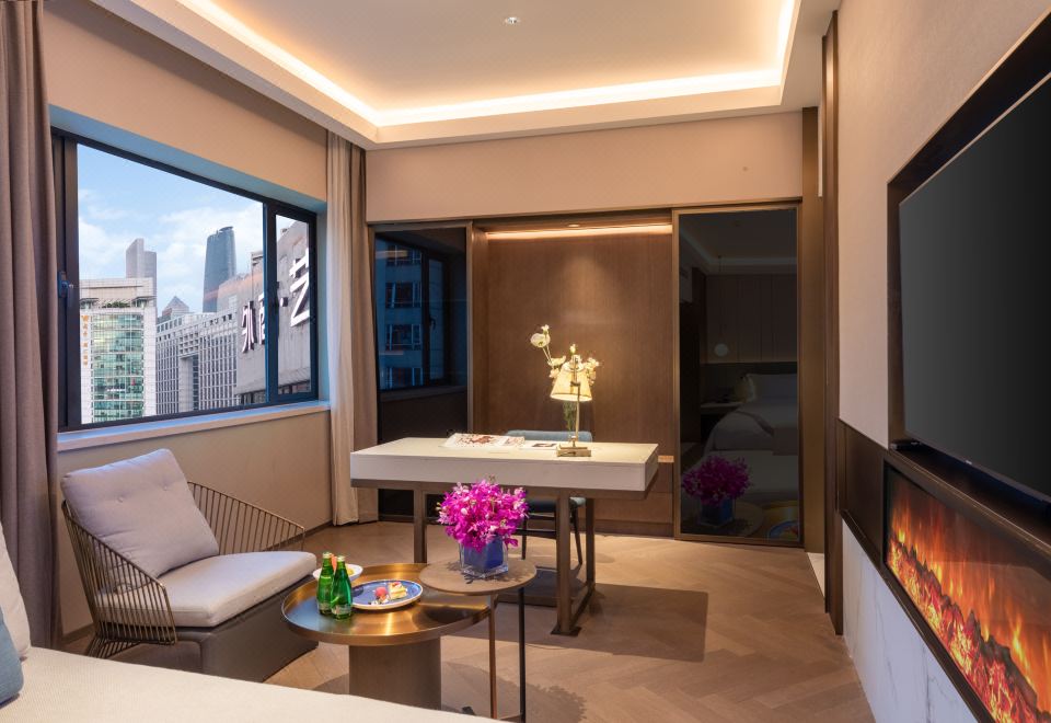 IMPERIAL TRADERS ELONG HOTELExecutive Suite