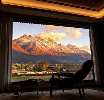 Baisha Pine Retreat · Private Villa with Snow Mountain & Golden Peak View
