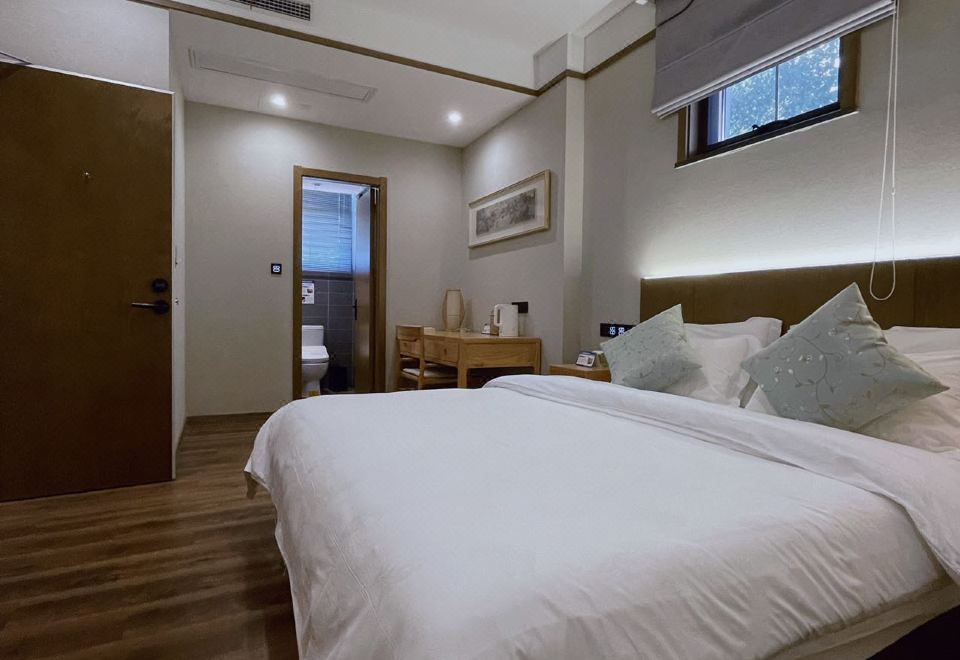 民國風商務大床房 【深眠床品+乾濕分離】