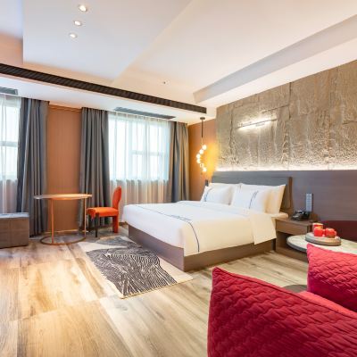 尊享浴缸套房（隨心所浴+零壓床墊+智能潔具） 曼美·文禧居飯店（常州春秋淹城湖塘地鐵站店）優惠