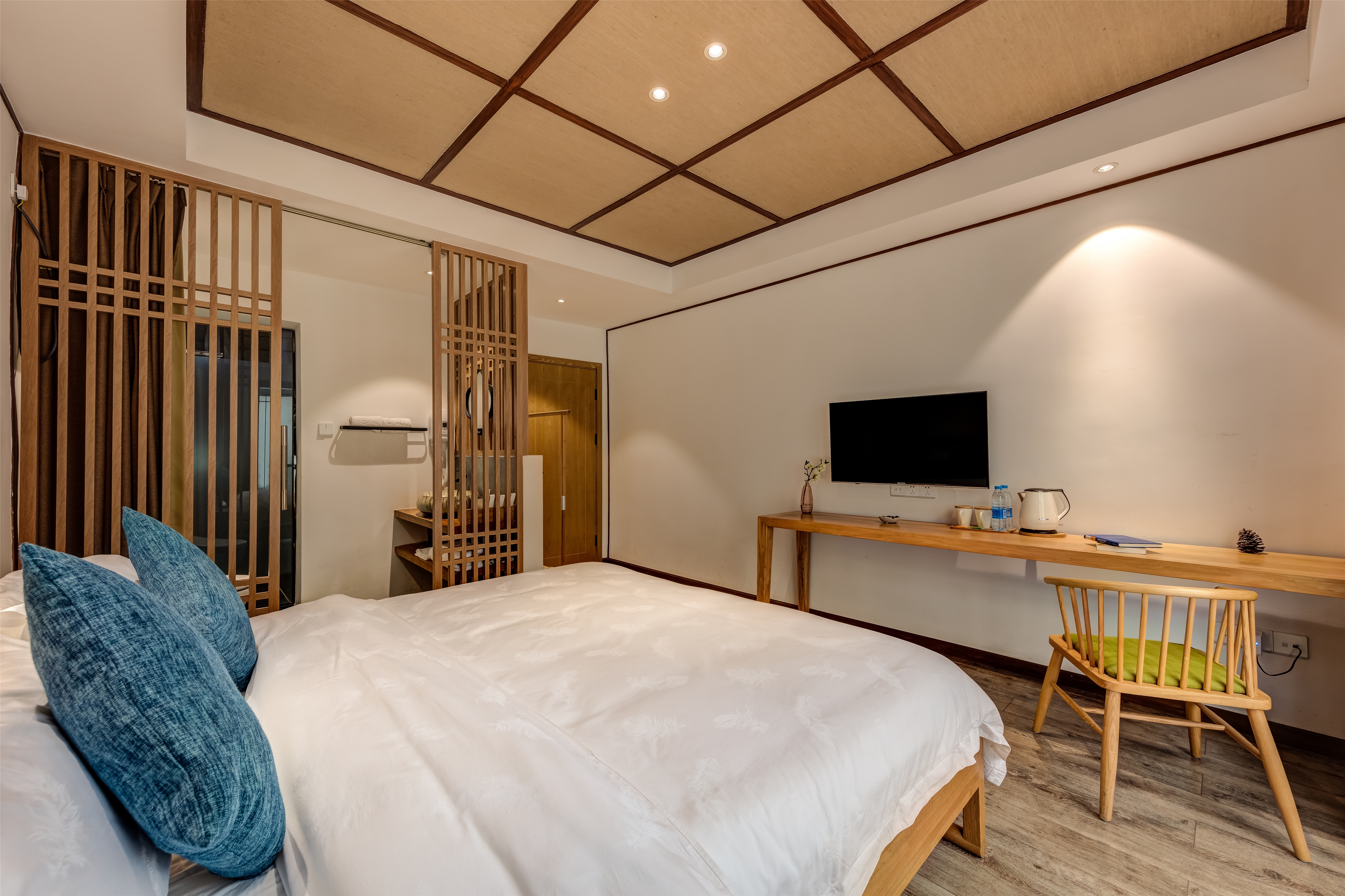 庭苑六卧整栋（6居8床6衞）