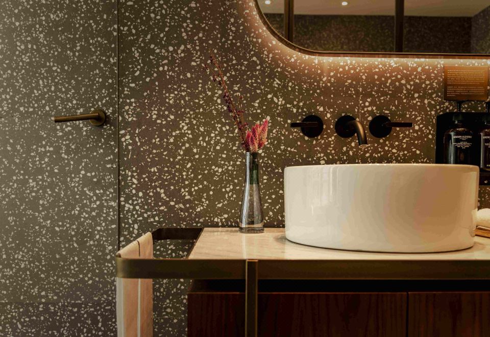 豪华荷里活式大床套房