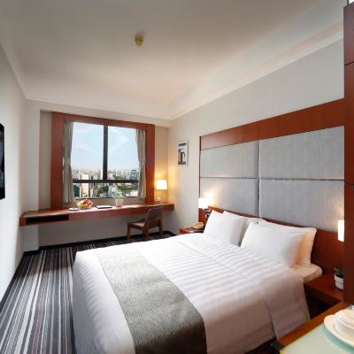 城市勝景大床房-帶加床 香港龍堡國際優惠