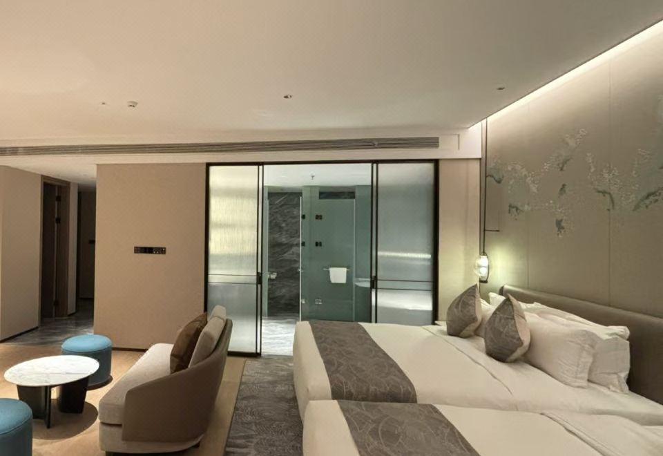 Grand New Century Hotel Vangu LanxiDELUXE FAMILY ROOM