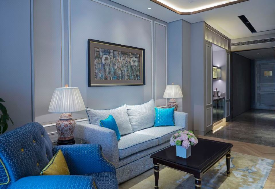 焕新行政豪华商务套房