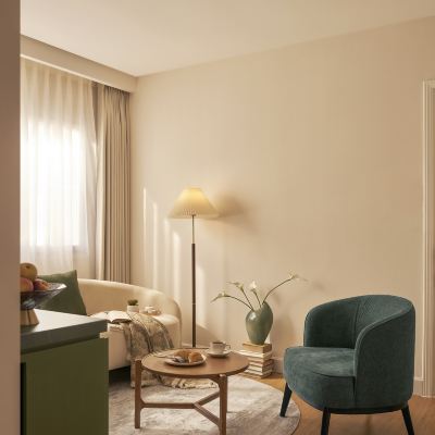 小型套房（帶浴缸） 胡志明市前衛風格飯店優惠