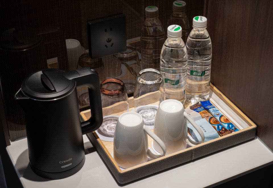 雅緻大床房（智能客控+MINI Bar）