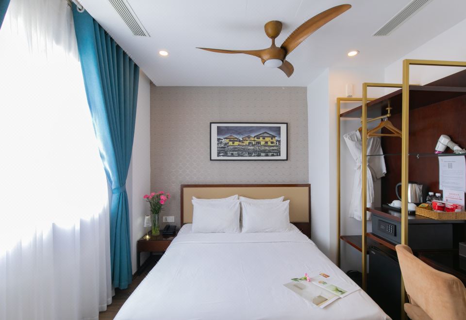 Ritzy Boutique Hotel Da NangSuperior Double Room With City View