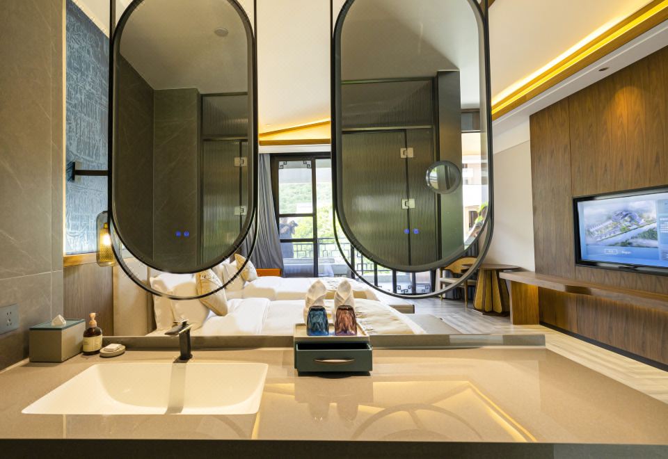 Wyndham Grand Plaza Royale Fengshun Hot Springs ResortHot Spring Room - Mountain-View (2 Beds) (Soaking Tub)