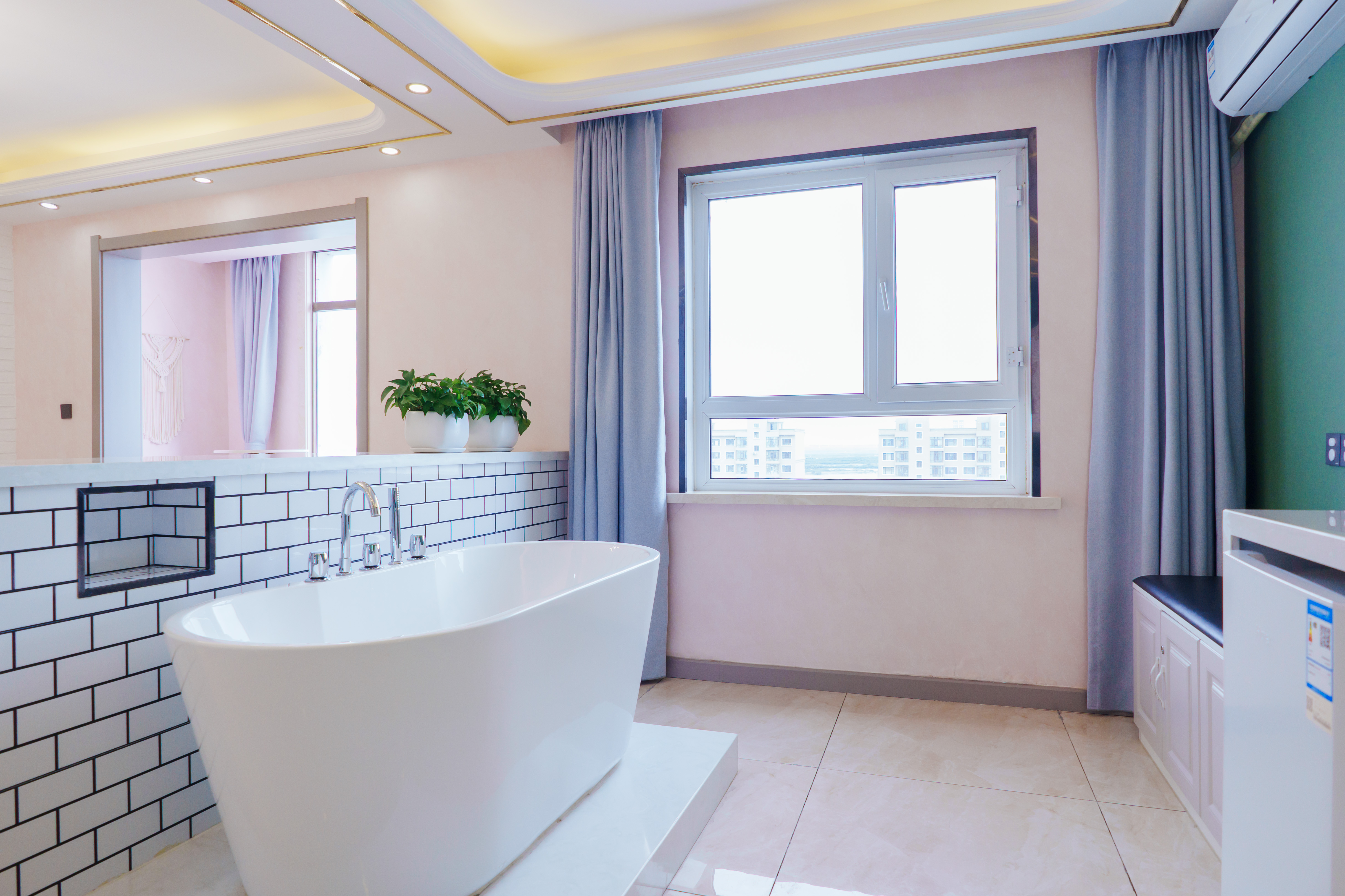 云梦阁望江民居