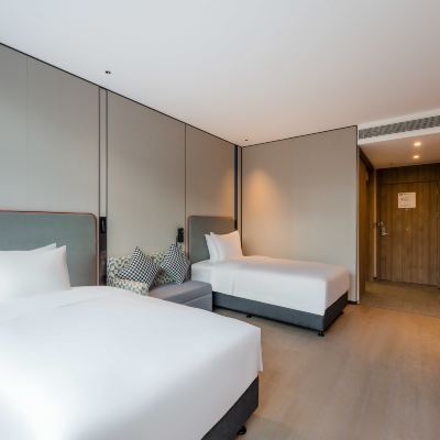 高級房雙床無障礙（投屏電視） 江門東站智選假日飯店優惠
