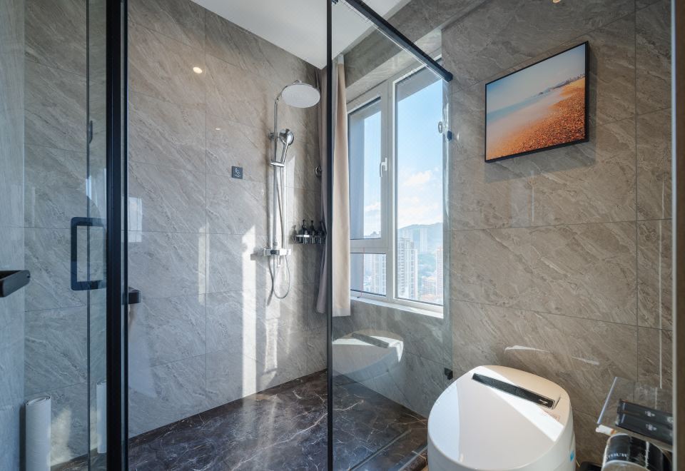 高級大床房（手機投屏+智控）