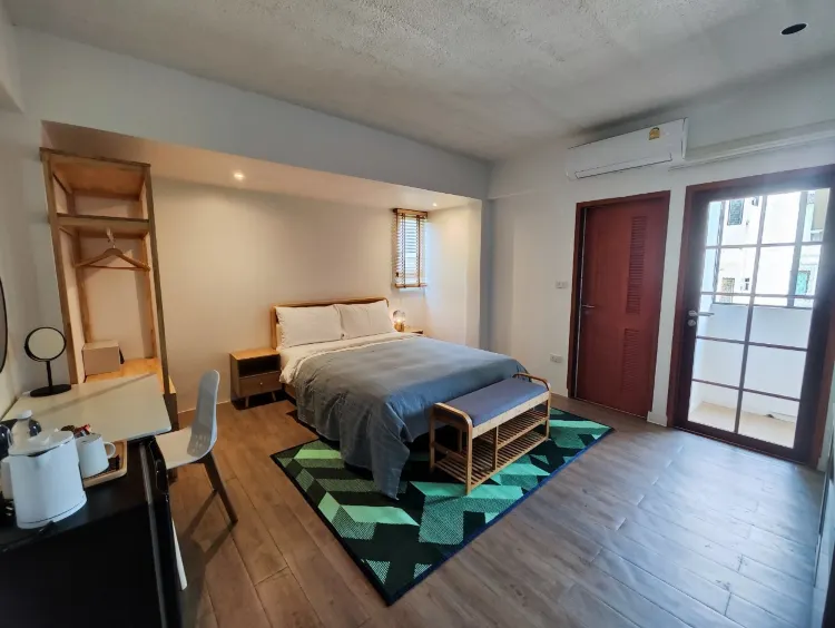 สแตนดาร์ด สตูดิโอพร้อมห้องน้ำ 304