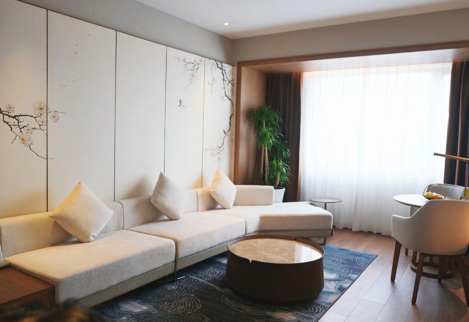 栖云楼豪华园景套房（深睡床垫+零压舒睡枕）