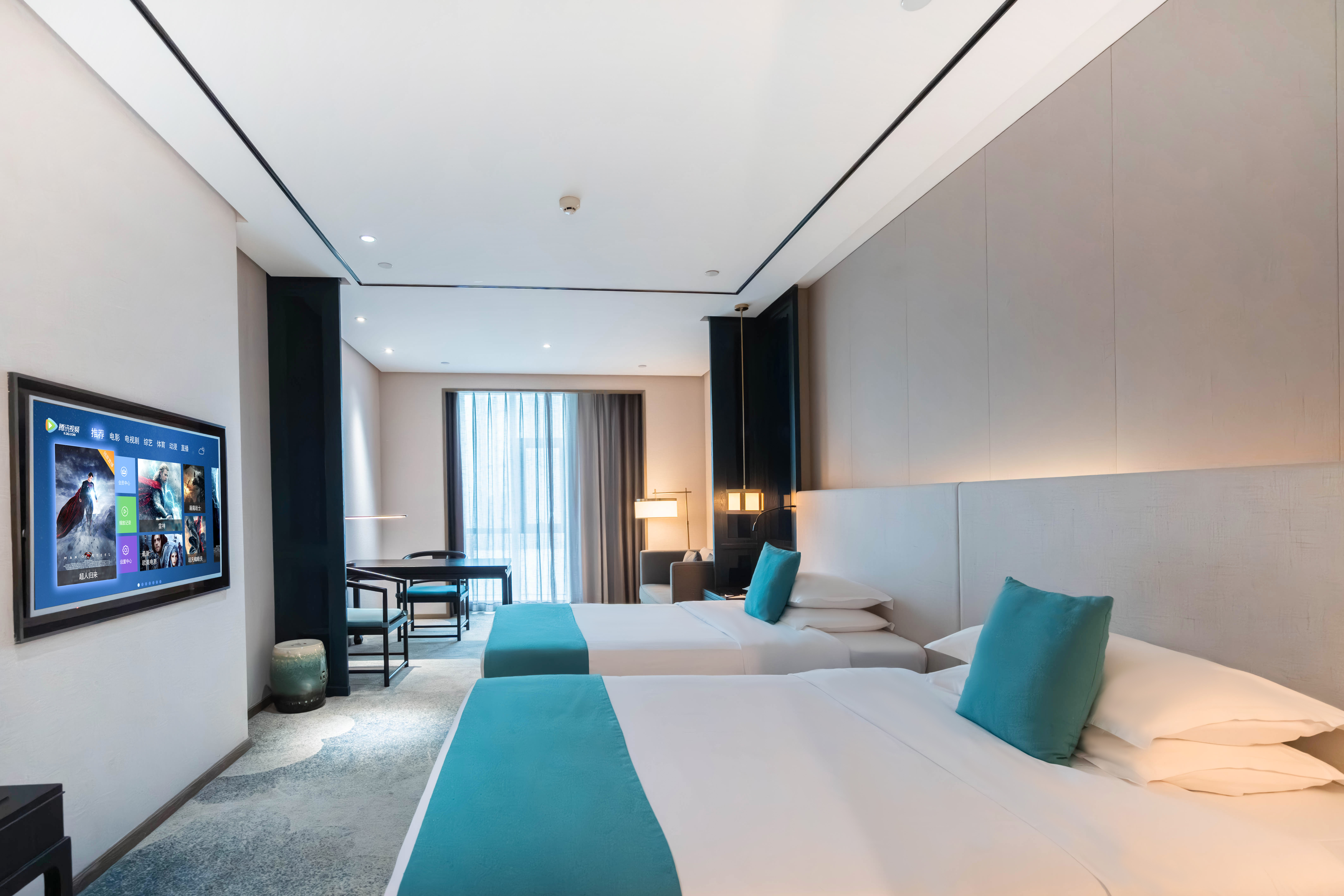 港府洲际双床房