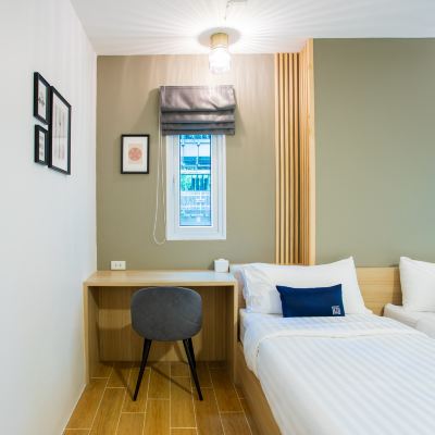Superior Twin Room Zayn Express & Suites Promo Code