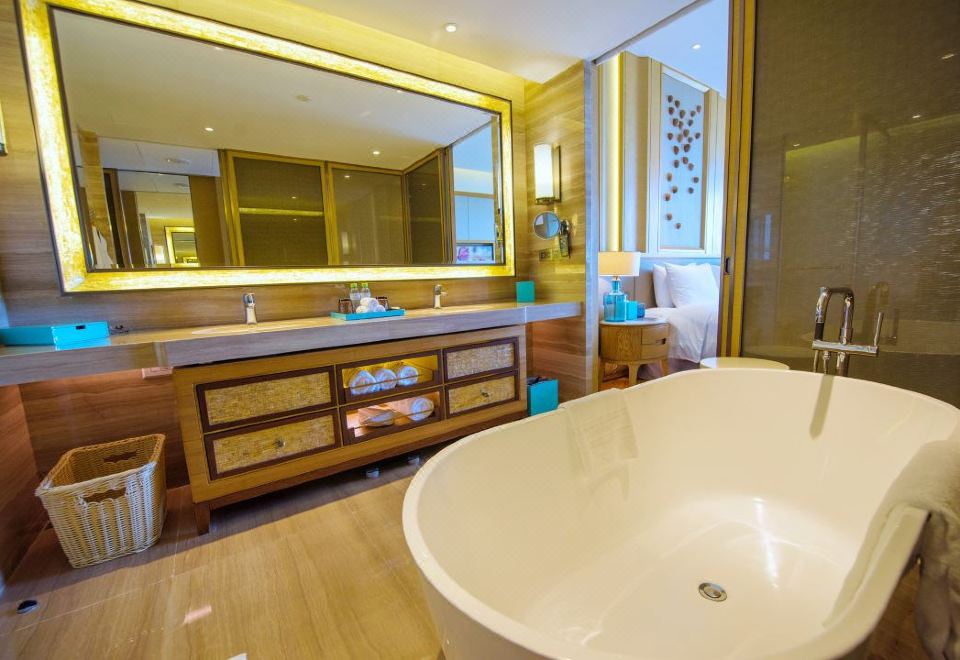 奢华泳池双床房