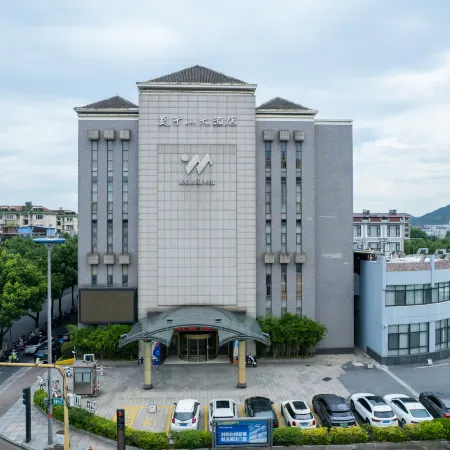 Moganshan Hotel Отели в г. Дэцин