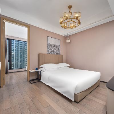 豪華影音雙床套房（極光TV會員｜投屏｜私享獨立陽台洗衣機｜深睡床墊） 鉑瑞斯行政公寓（深圳華強北店）優惠