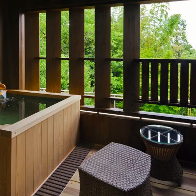 KAROI，標準樓層，日式半套房 - 帶私人溫泉露天浴池 雄琴溫泉湯元館旅館優惠