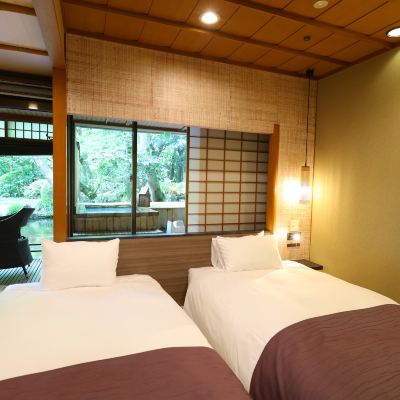 本館 【角部屋指定】温泉露天風呂付和洋室50～70平米（檜または石風呂） 海石榴 (つばき) クーポン