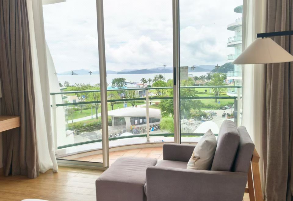 亲萌萌海景双床房（雅兰亲萌护颈枕+奶柔护颈枕）