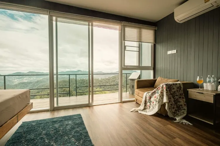 กล่องใหญ่