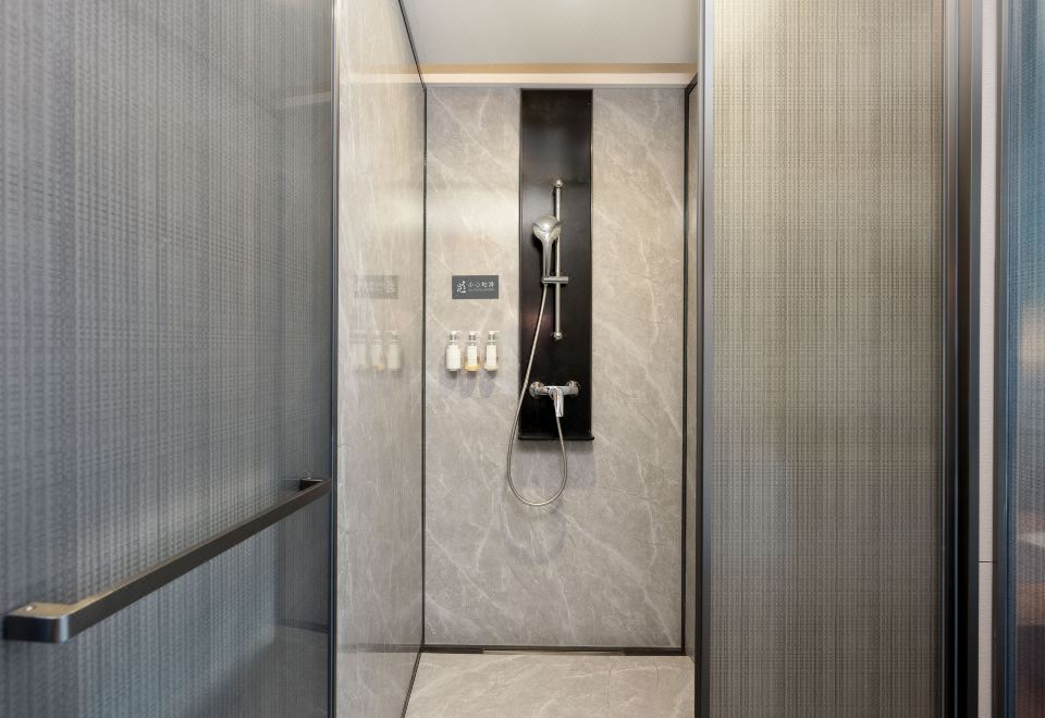 高级房（舒达床垫+云朵记忆枕）